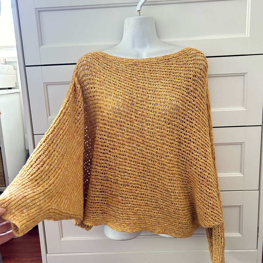 Free people sweater